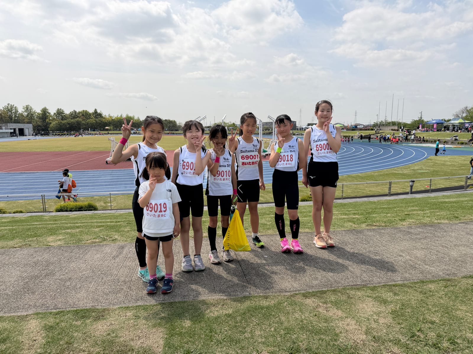 さいたまRC 大会でのメンバー集合写真